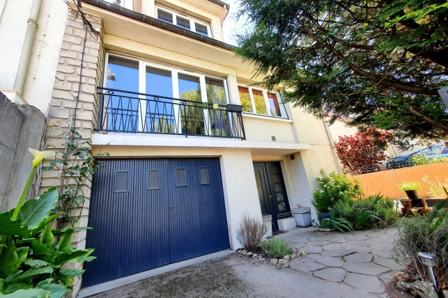 Maison à vendre 5 pièces de 113 m² à Conflans-Sainte-Honorine