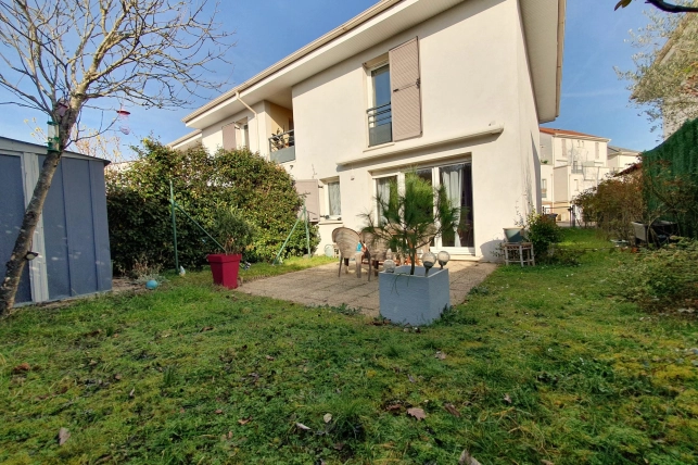 Maison à vendre 4 pièces de 82,77 m² à Conflans-Sainte-Honorine