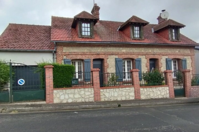 Maison à vendre 7 pièces de 127 m² à Gournay-en-Bray