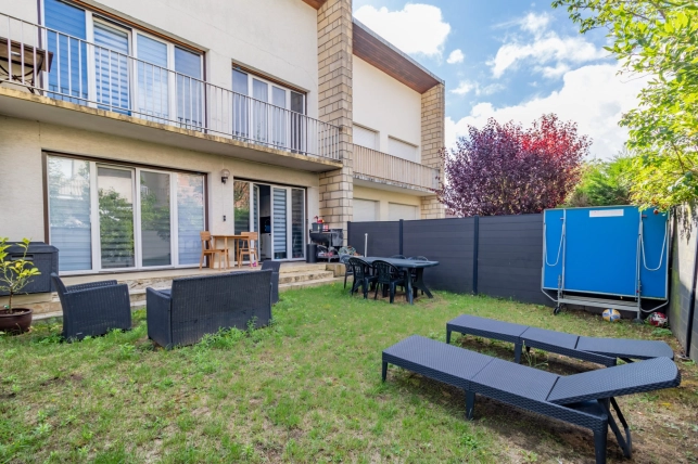 Maison à vendre 5 pièces de 83,29 m² à Conflans-Sainte-Honorine