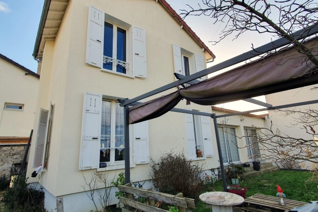 Maison à vendre 5 pièces de 100 m² à Conflans-Sainte-Honorine