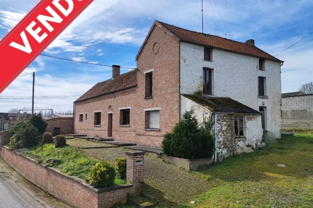 Maison vendu 7 pièces de 202 m² à Élesmes