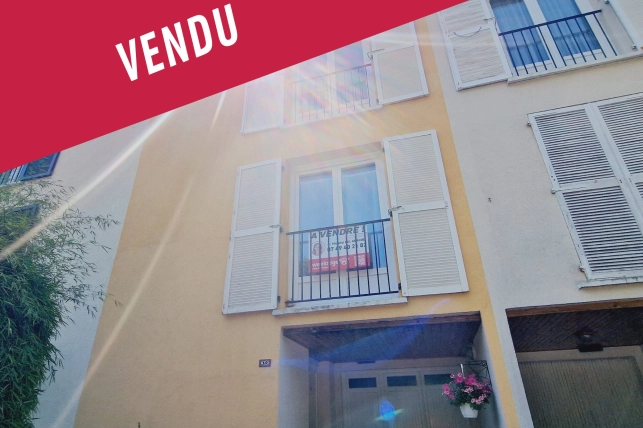 Maison vendu 5 pièces de 120 m² à Élancourt