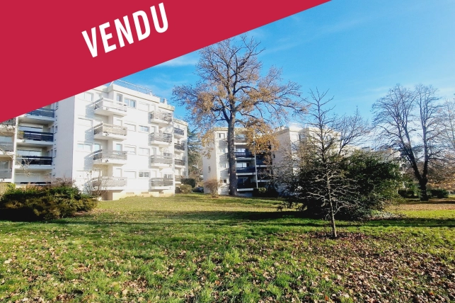 Appartement vendu 2 pièces de 46 m² à Gif-sur-Yvette