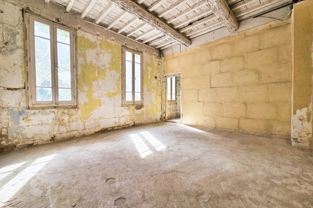 Appartement à vendre 2 pièces de 45,3 m² à Arles