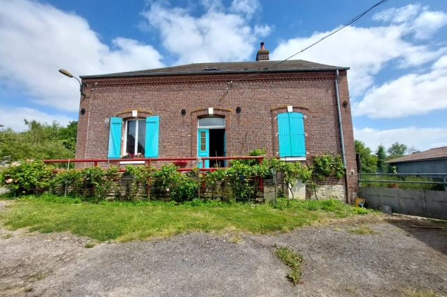 Maison à vendre 7 pièces de 113,8 m² à Villers-sur-Auchy