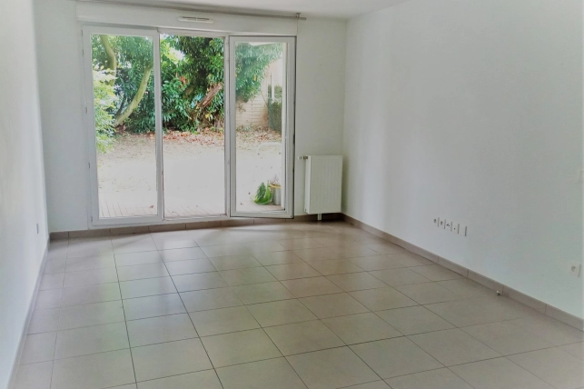 Appartement à vendre 2 pièces de 44 m² à Saint-Leu-la-Forêt