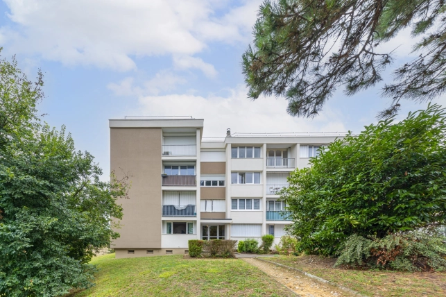 Appartement à vendre 3 pièces de 63 m² à Carrières-sur-Seine