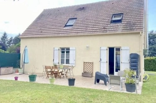 Maison vendu 5 pièces de 102 m² à Étrépagny