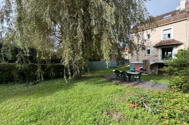 Maison à vendre 6 pièces de 127 m² à Meulan-en-Yvelines