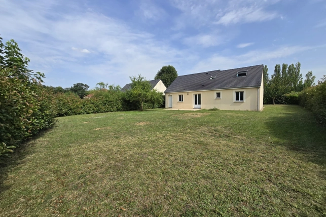 Maison à vendre 6 pièces de 120 m² à Saint-Georges-sur-Eure