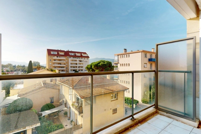 Appartement à vendre 3 pièces de 67 m² à Cannes