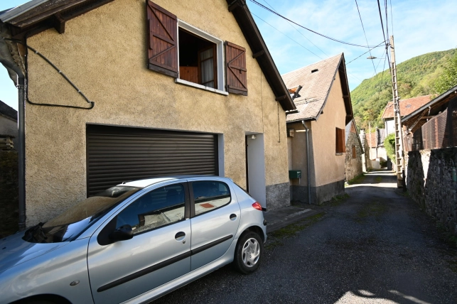 Maison à vendre 5 pièces de 135 m² à Eup