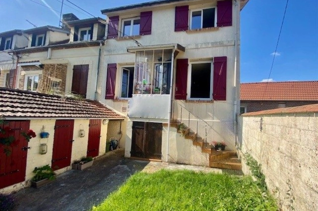 Maison à vendre 4 pièces de 62 m² à Le Mesnil-Théribus