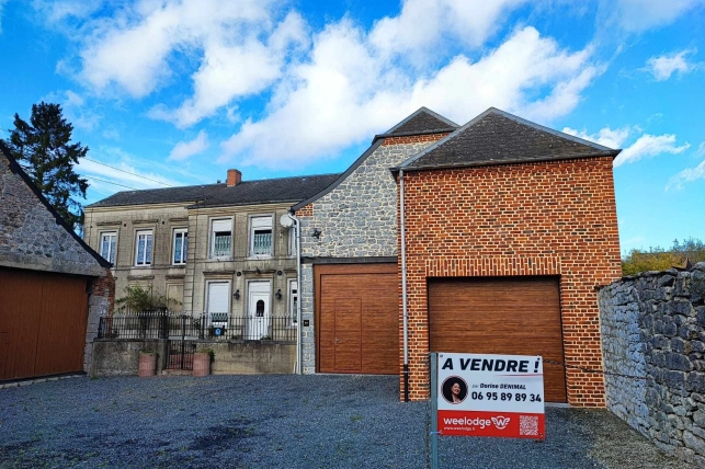 Maison à vendre 9 pièces de 175 m² à Cousolre