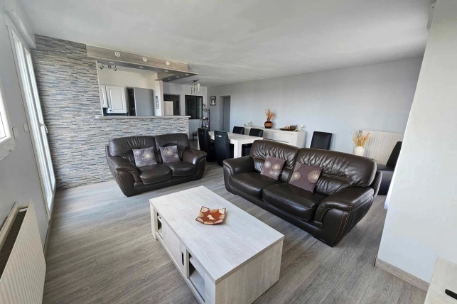 Appartement à vendre 6 pièces de 117 m² à Valenciennes