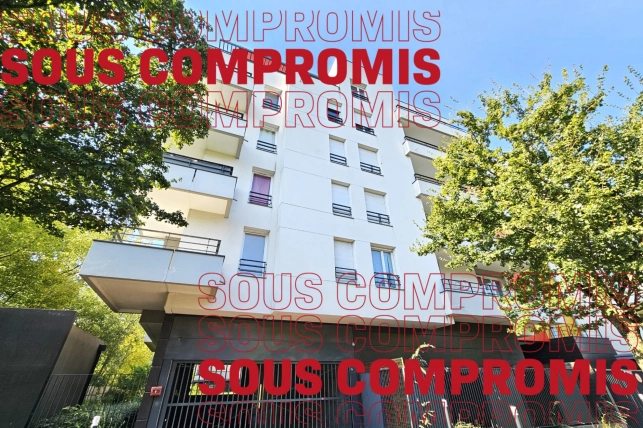 Appartement à vendre 2 pièces de 46,38 m² à Cergy