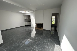 Maison vendu 4 pièces de 77,3 m² à Éragny