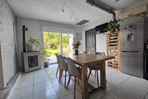 Maison à vendre 4 pièces de 145 m² à Hélesmes