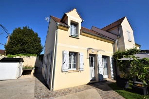 Maison à vendre 4 pièces de 68 m² à Courdimanche