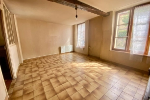 Maison à vendre 6 pièces de 145 m² à Gisors