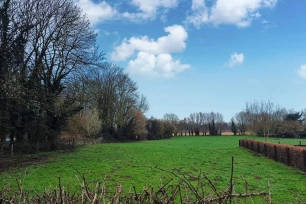 Terrain à vendre de 1066 m² à Élesmes