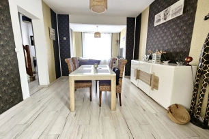 Maison à vendre 4 pièces de 97,5 m² à Valenciennes