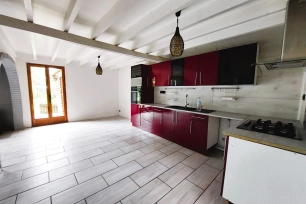 Maison à vendre 5 pièces de 97 m² à Beauvais