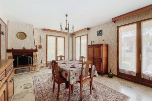 Maison à vendre 7 pièces de 160 m² à Orsay