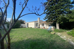 Maison à vendre 4 pièces de 99 m² à Morières-lès-Avignon