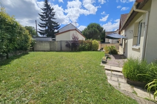 Maison à vendre 5 pièces de 137 m² à Conflans-Sainte-Honorine