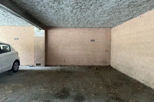 Garage à vendre de 9 m² à Tournefeuille