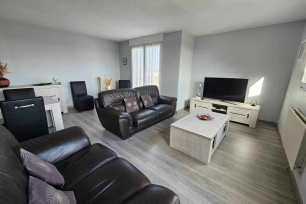 Appartement à vendre 6 pièces de 117 m² à Valenciennes