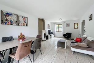 Maison à vendre 6 pièces de 120 m² à Vaux-sur-Seine