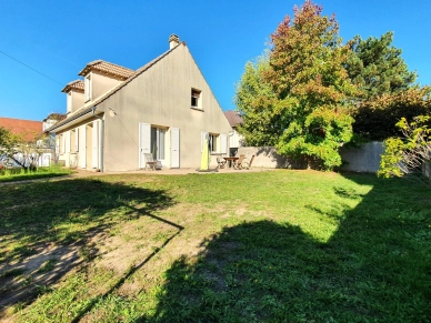 Maison à vendre 6 pièces de 125 m² à Conflans-Sainte-Honorine