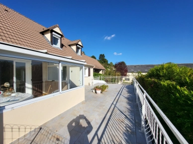 Maison à vendre 6 pièces de 120 m² à Conflans-Sainte-Honorine