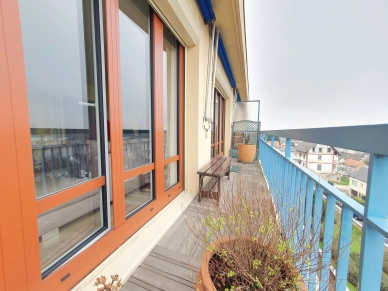 Appartement vendu 5 pièces de 98,38 m² à Conflans-Sainte-Honorine