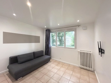 Appartement à vendre 1 pièces de 19,87 m² à Viry-Châtillon