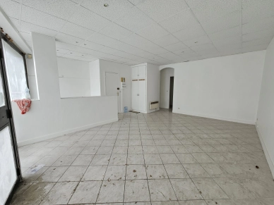 Local commercial à vendre de 61 m² à Pierrelaye