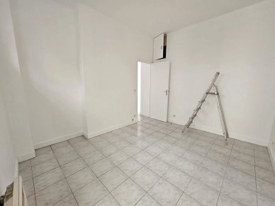 Local commercial à vendre de 61 m² à Pierrelaye