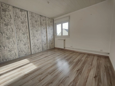 Maison à vendre 5 pièces de 95 m² à Rœulx