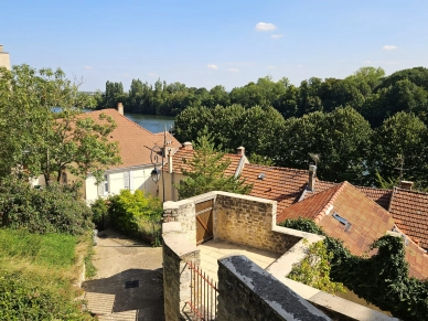 Maison à vendre 4 pièces de 102,3 m² à Conflans-Sainte-Honorine