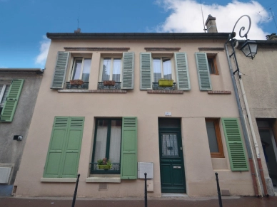 Maison à vendre 4 pièces de 102,3 m² à Conflans-Sainte-Honorine