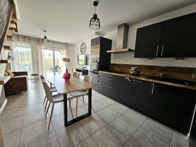 Maison à vendre 3 pièces de 70 m² à Lançon-Provence
