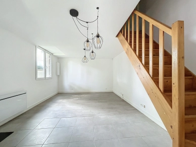 Maison à vendre 3 pièces de 72,08 m² à Conflans-Sainte-Honorine