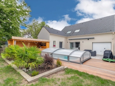 Maison à vendre 7 pièces de 130 m² à Conflans-Sainte-Honorine