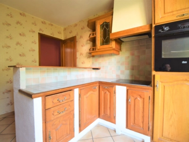 Maison à vendre 5 pièces de 95 m² à Jouy-le-Moutier