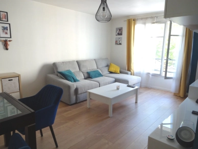Appartement à louer 2 pièces de 47 m² à Carrières-sous-Poissy