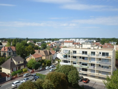 Appartement à louer 3 pièces de 65,2 m² à Saint-Germain-en-Laye