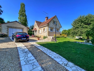 Maison à vendre 5 pièces de 185 m² à Villemaréchal